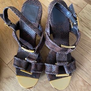 Tory Burch sandal size (7) + more